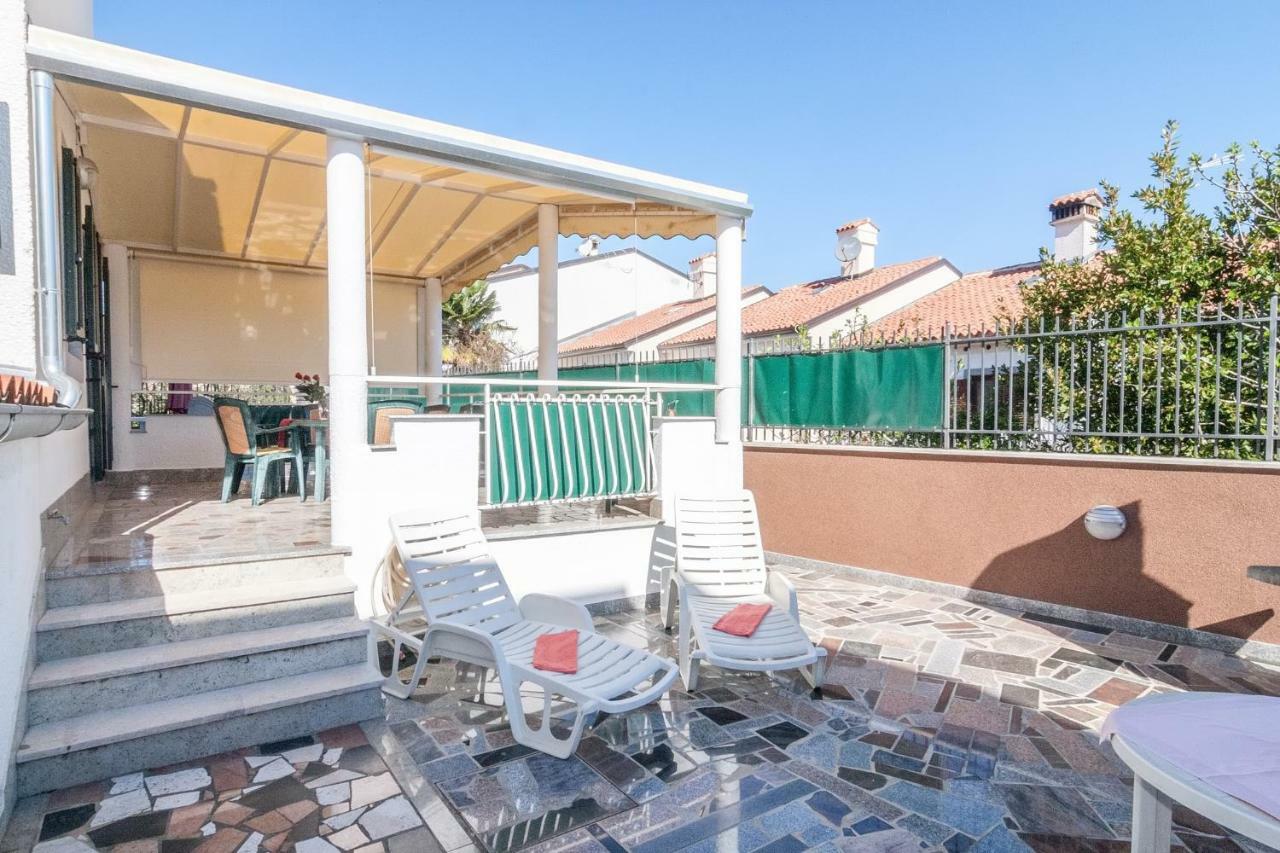 Villa California Poreč Eksteriør billede
